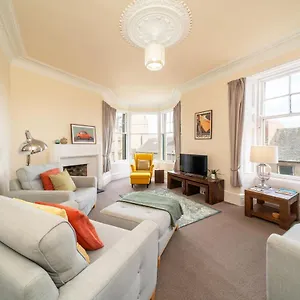 Magdalen House Apartment